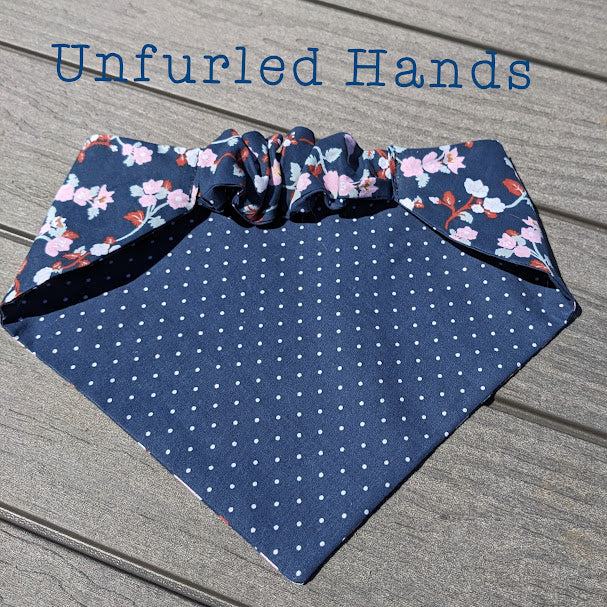 Dog Cat Pet Reversible Bandana Stretch - scrunchie - elastic - Navy Floral and Polka Dots